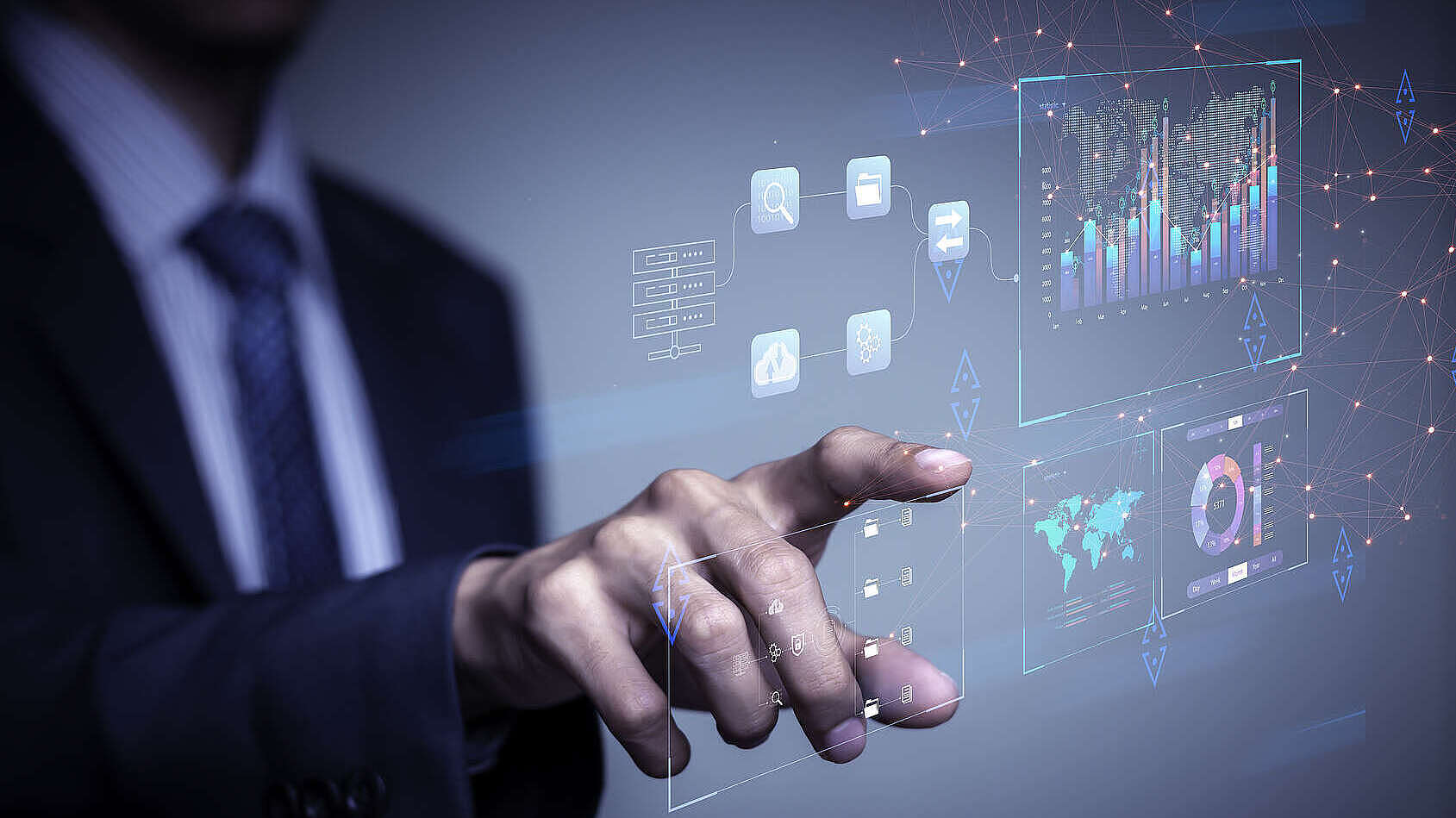 HEDGEHOG - Zukunftssichere Entwicklung Ein Geschäftsmann im Anzug interagiert mit einer futuristischen holografischen Schnittstelle, die Finanzdiagramme und globale Datenkarten anzeigt und so fortschrittliche Technologie in der Geschäftsanalyse symbolisiert.